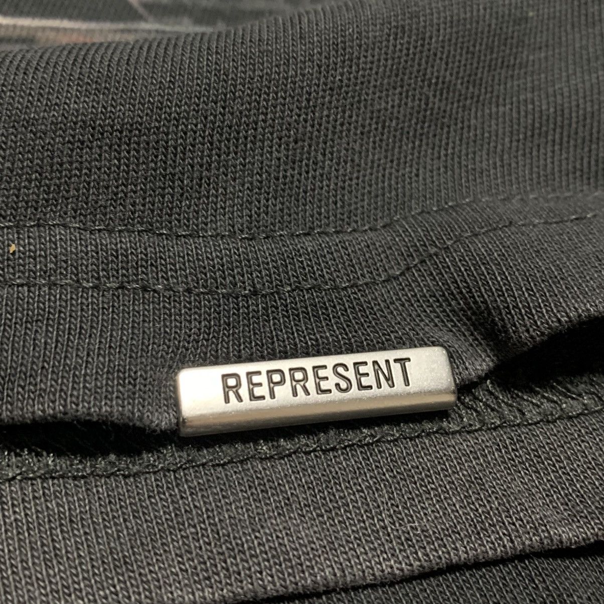 Represent Clo. Represent XS Feel The Heat Vintage Black Tee Size US XS / EU 42 / 0 - 5 Thumbnail