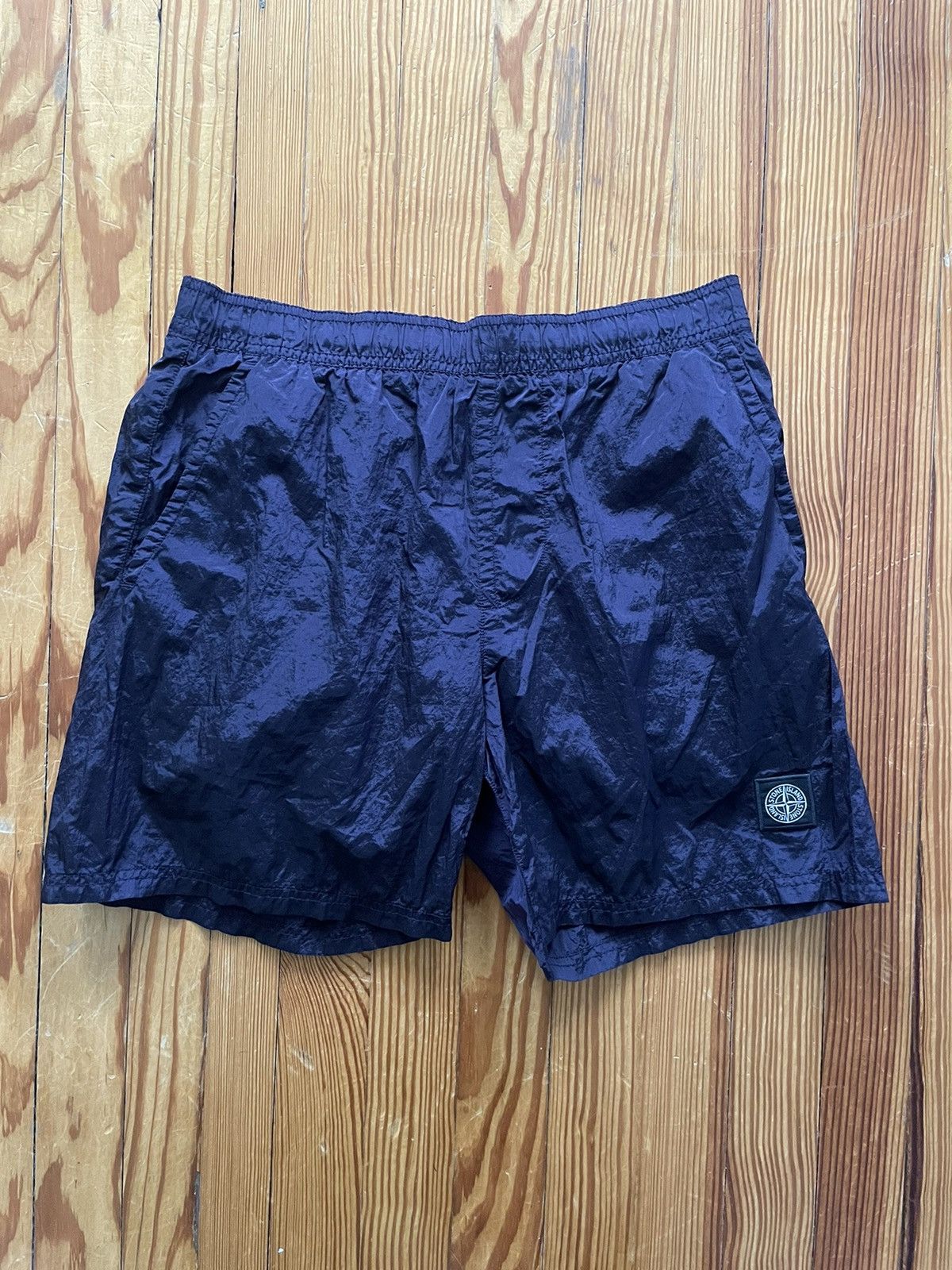 Stone Island Stone Island Nylon Metal Shorts Ink Purple Size US 32 / EU 48 - 1 Thumbnail
