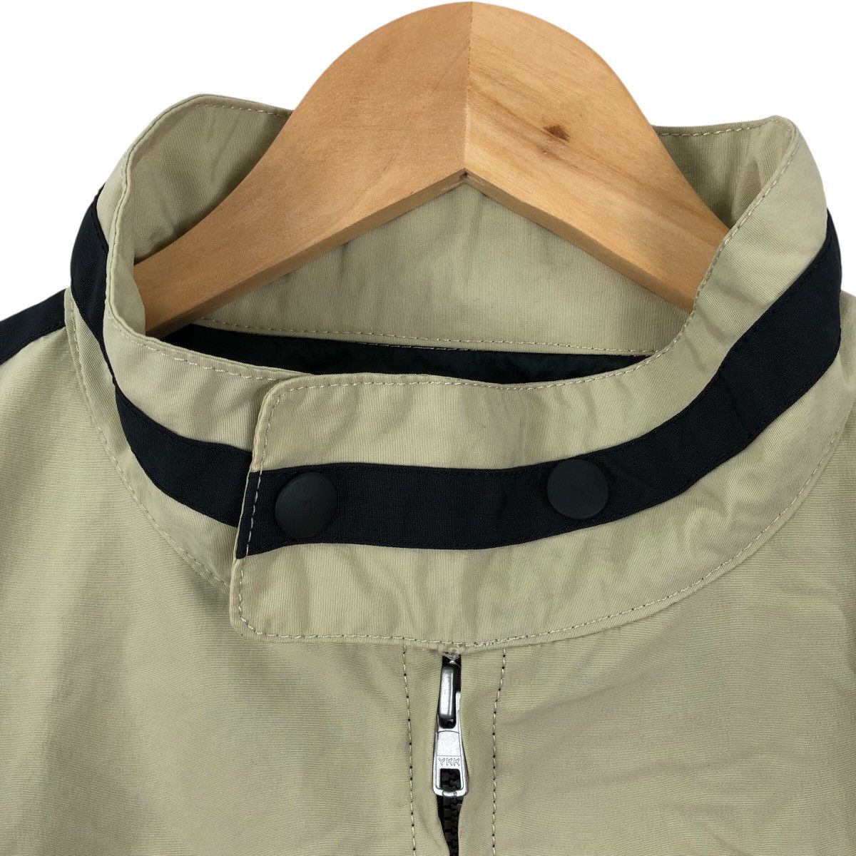 Vintage Vintage JFUIJO SNOWBOARD CLOTHING Surf Surfing Jacket Size US L / EU 52-54 / 3 - 4 Thumbnail