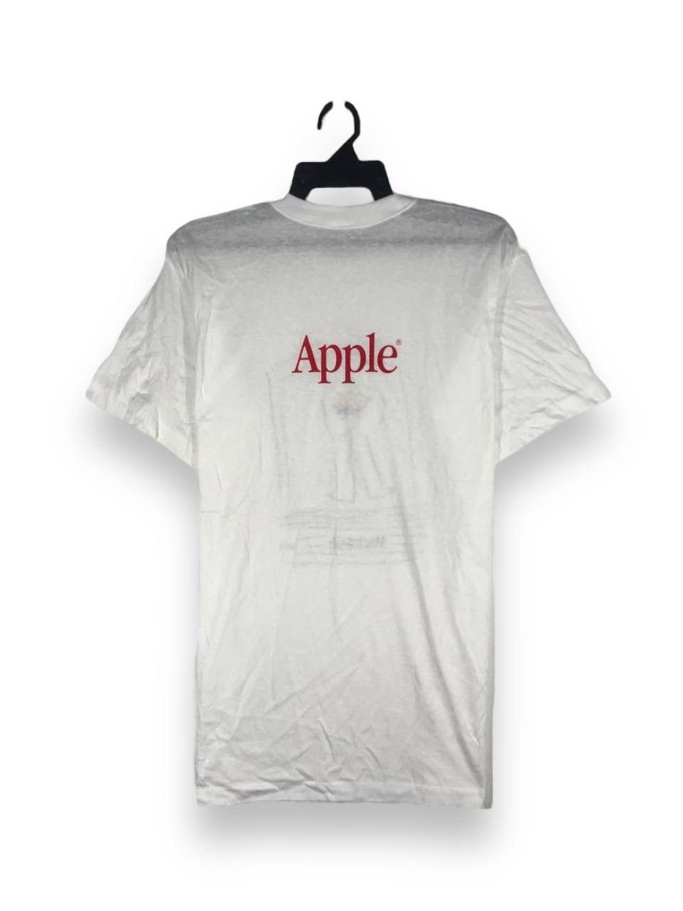 Apple × Vintage vintage apple macintosh computer technology Size US L / EU 52-54 / 3 - 4 Thumbnail