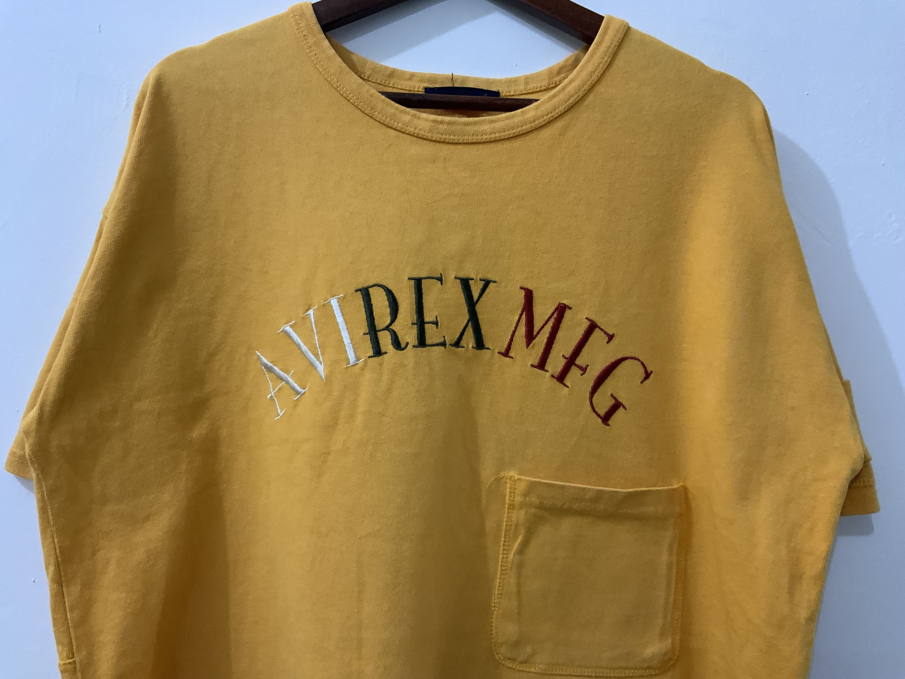 Avirex Avirex MFG Yellow Embroidered with chest pocket Tee Size US M / EU 48-50 / 2 - 4 Thumbnail