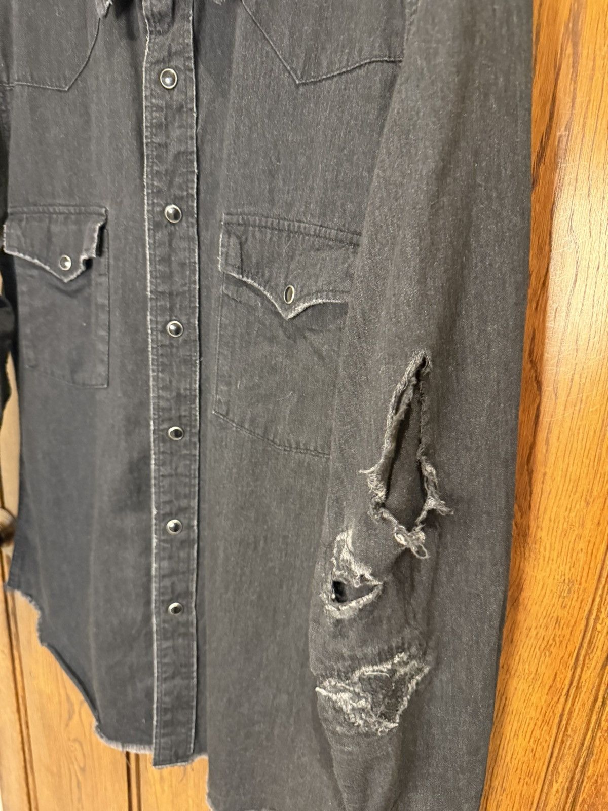 Saint Laurent Paris SS16 Saint Laurent surf sound crash black denim shirt Hedi M Size US M / EU 48-50 / 2 - 13 Thumbnail