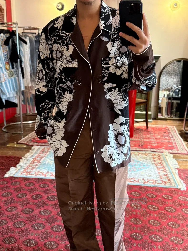 Valentino Valentino Garden-printed silk pajama-style shirt Size US M / EU 48-50 / 2 - 1 Thumbnail