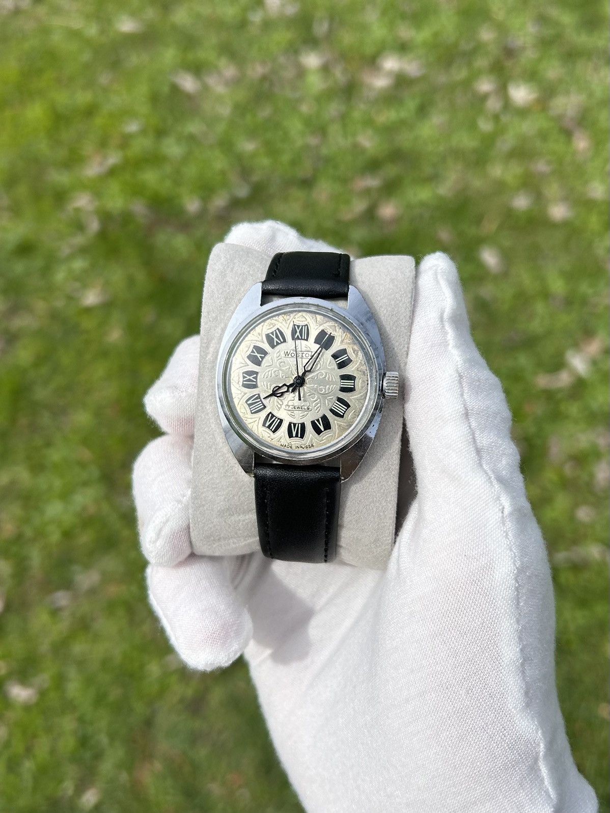 Vintage Vintage Watch Vostok USSR Soviet Mechanical Wristwatch 1980 Size ONE SIZE - 12 Thumbnail