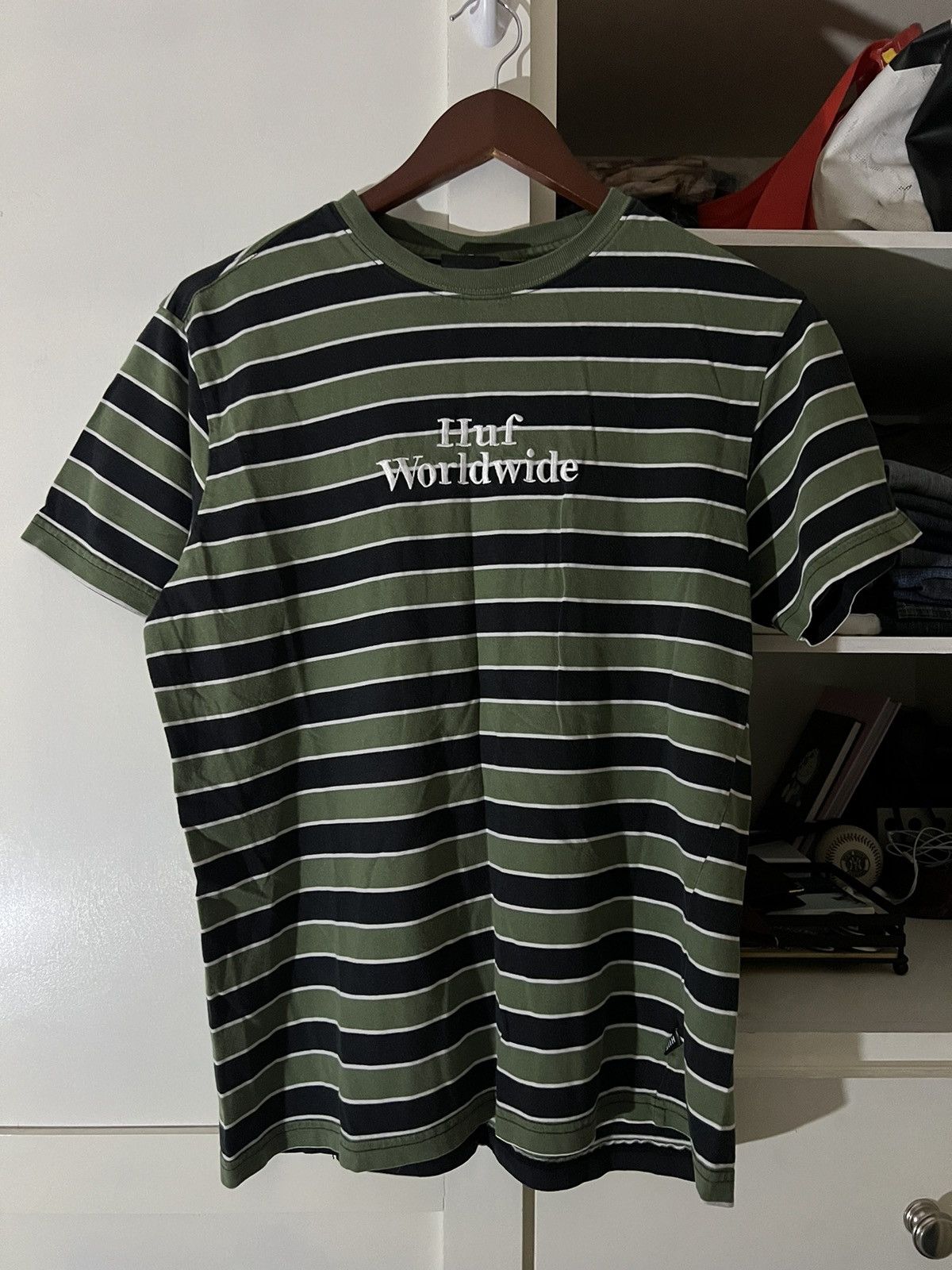 Huf HUF Worldwide Striped Logo Tee Size US M / EU 48-50 / 2 - 1 Thumbnail