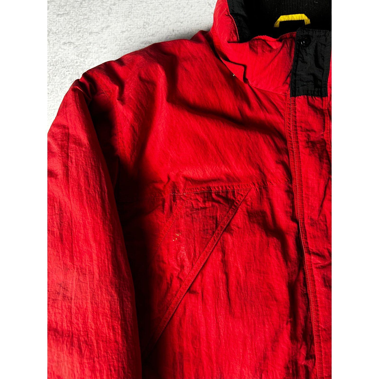 Marlboro Vintage Marlboro Red Long Sleeve Insulated Jacket - Men's XL Size US XL / EU 56 / 4 - 5 Thumbnail