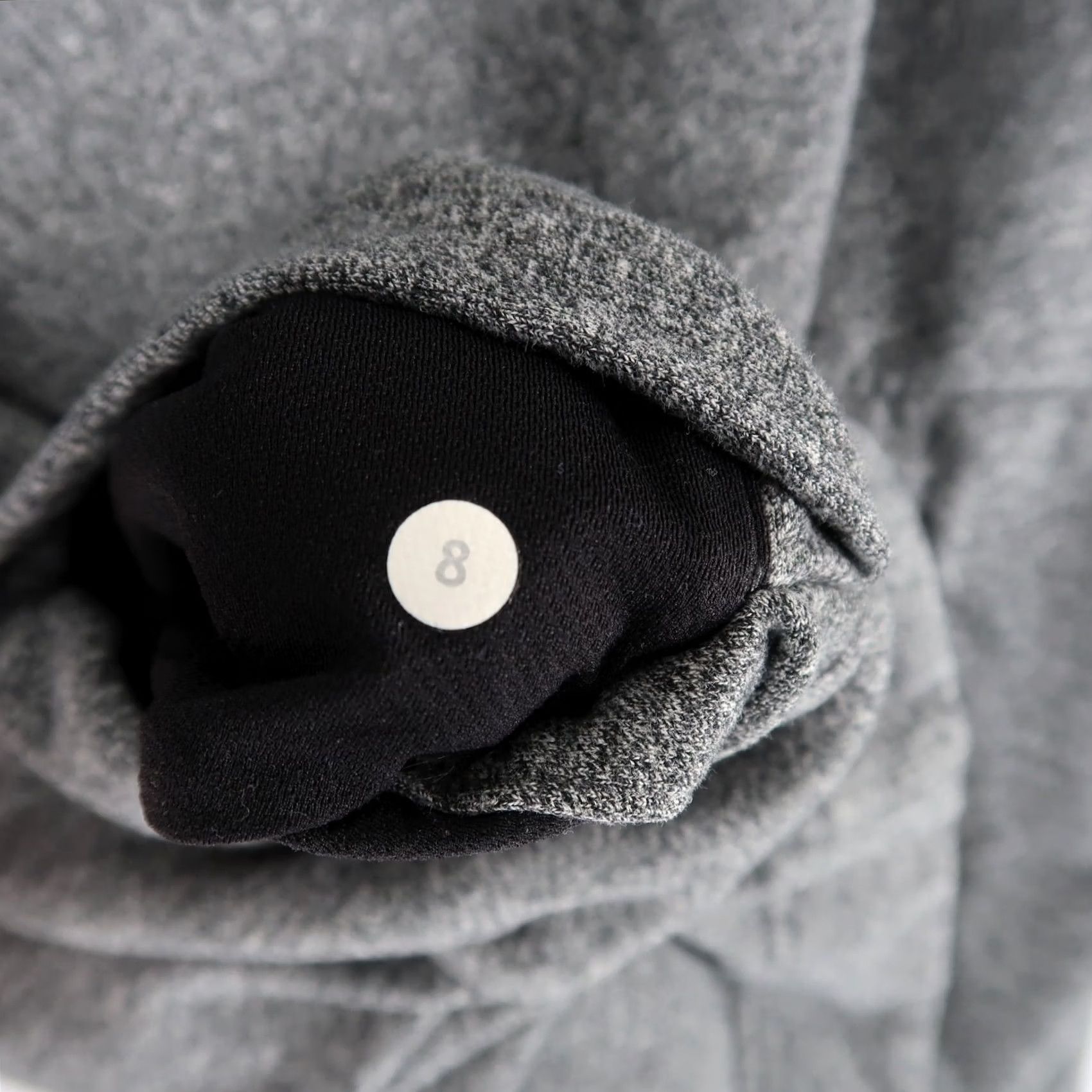 Lululemon Lululemon Hoodie Womens 8 Gray Heather Cowl Neck Pullover Kangaroo Pocket Pullover Hooded Pockets Womens 8 Gray Heather Size M / US 6-8 / IT 42-44 - 5 Thumbnail