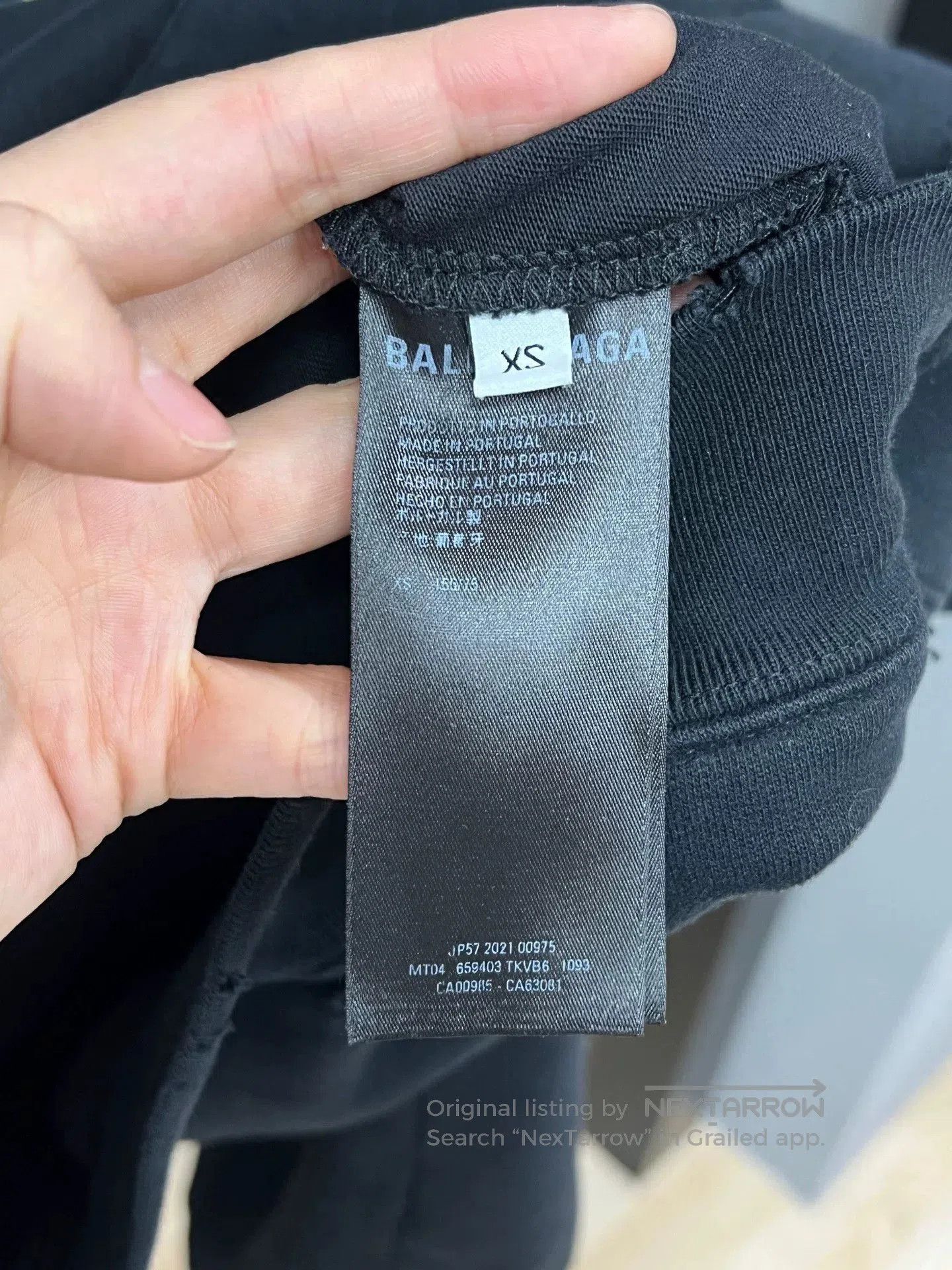 Balenciaga Balenciaga Black Distressed Hoodie Size XS. Size US XS / EU 42 / 0 - 3 Thumbnail