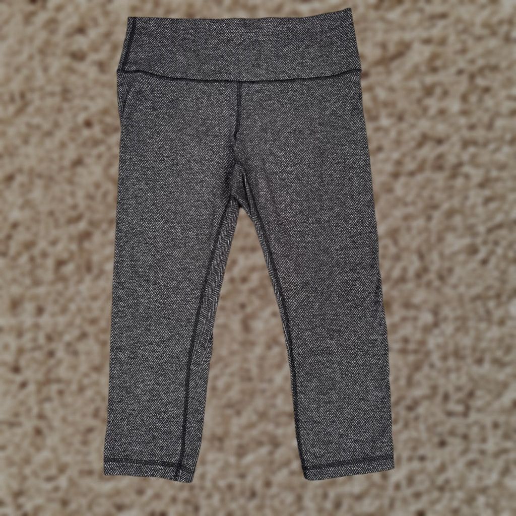 Lululemon Lululemon Wunder Under Pants Womens 12 Gray Herringbone Capri Leggings Yoga Gym Athletic Size 34" / US 12 / IT 48 - 1 Thumbnail