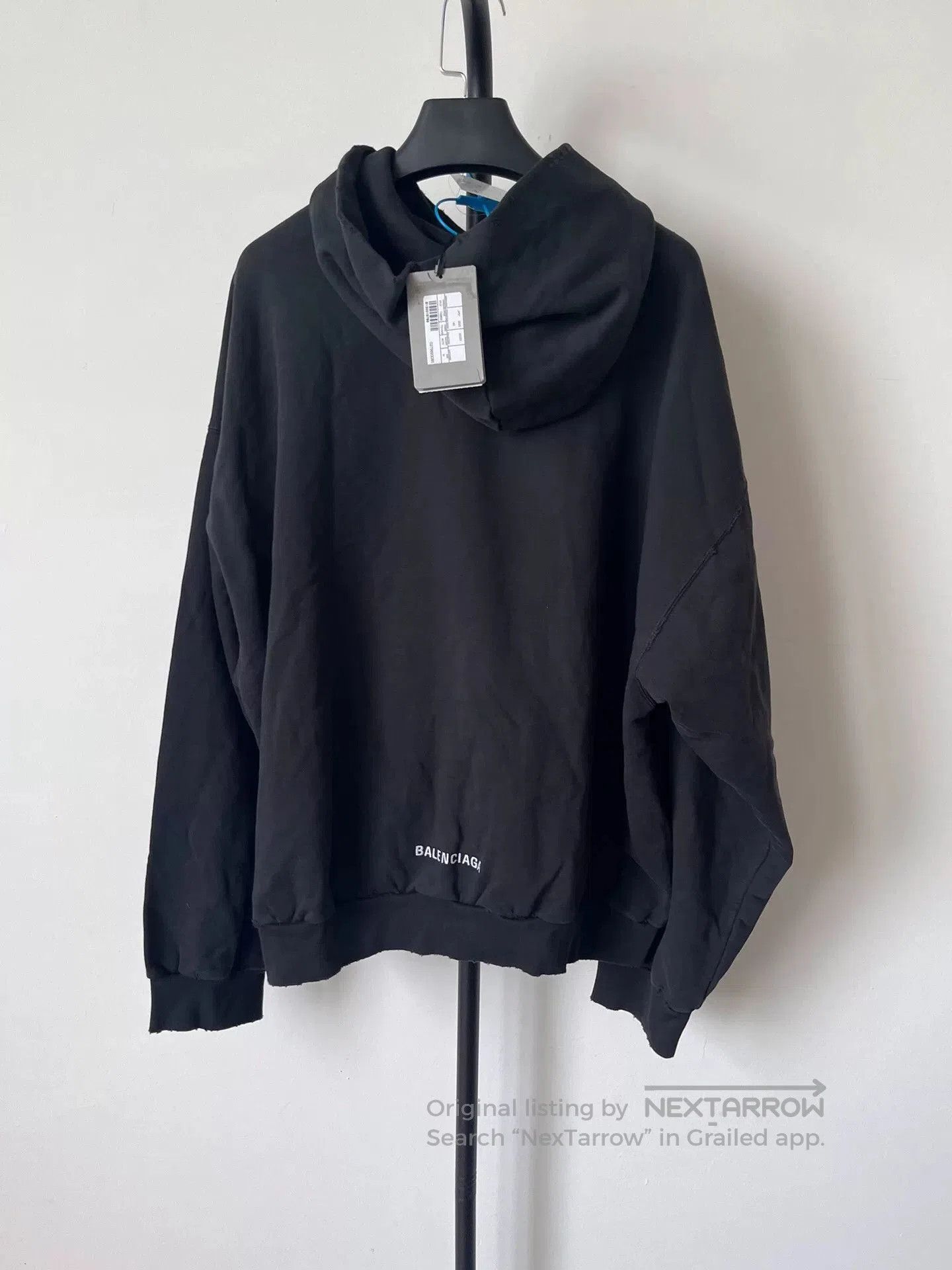 Balenciaga balenciaga black logo embroidered long sleeve hoodie. Size US M / EU 48-50 / 2 - 2 Thumbnail