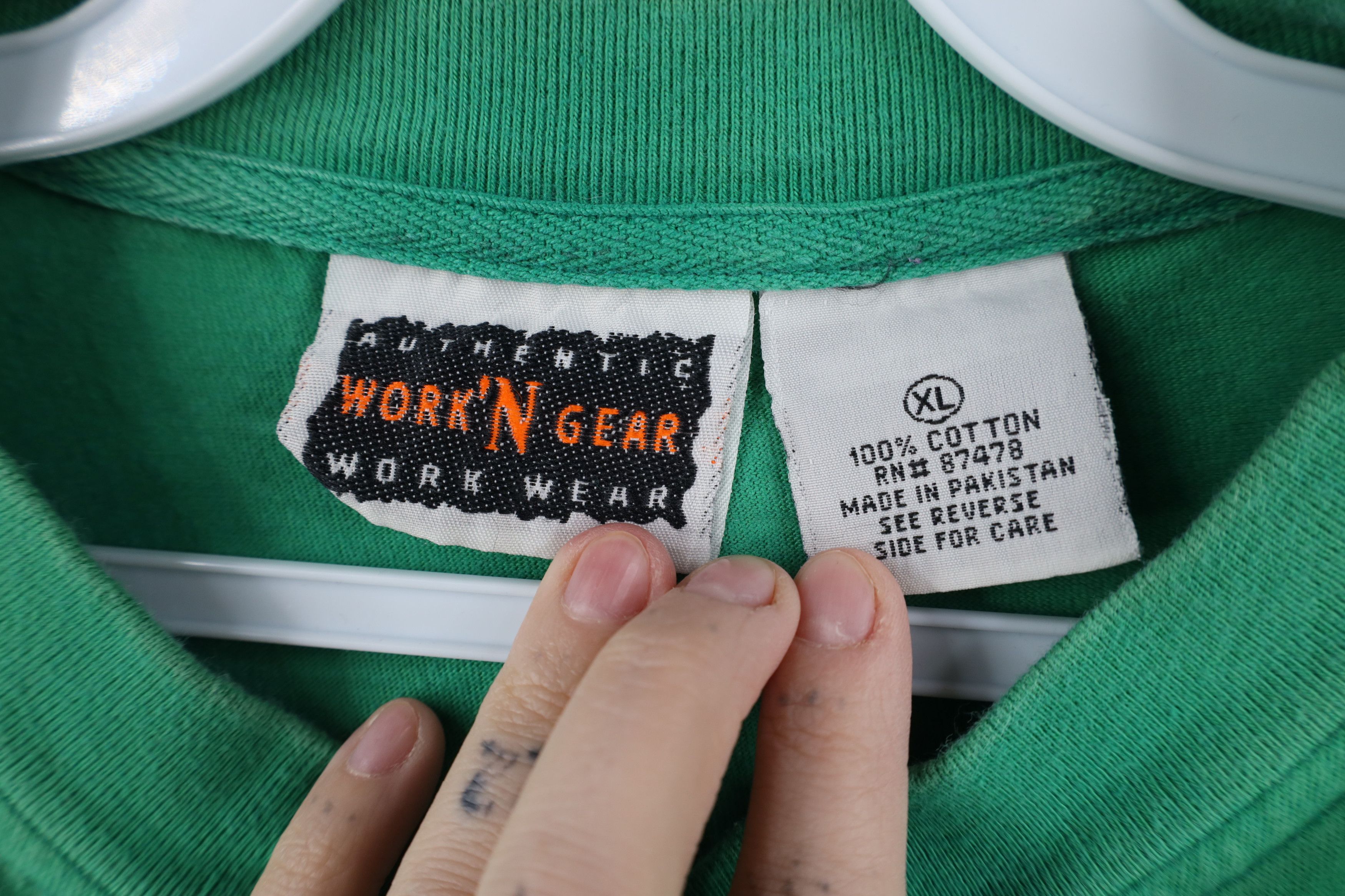 Vintage Vintage 90s Streetwear Baggy Fit Pocket Henley T-Shirt Green Size US XL / EU 56 / 4 - 9 Thumbnail