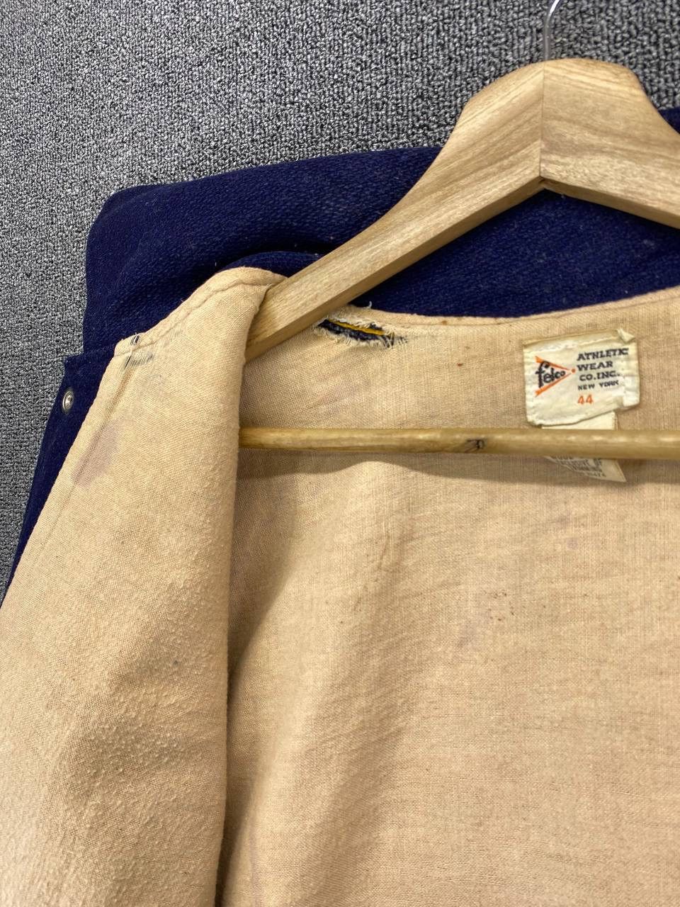 Vintage Vintage 70s Felco Cedar Cliff Wool Varsity Jacket Size US M / EU 48-50 / 2 - 16 Thumbnail