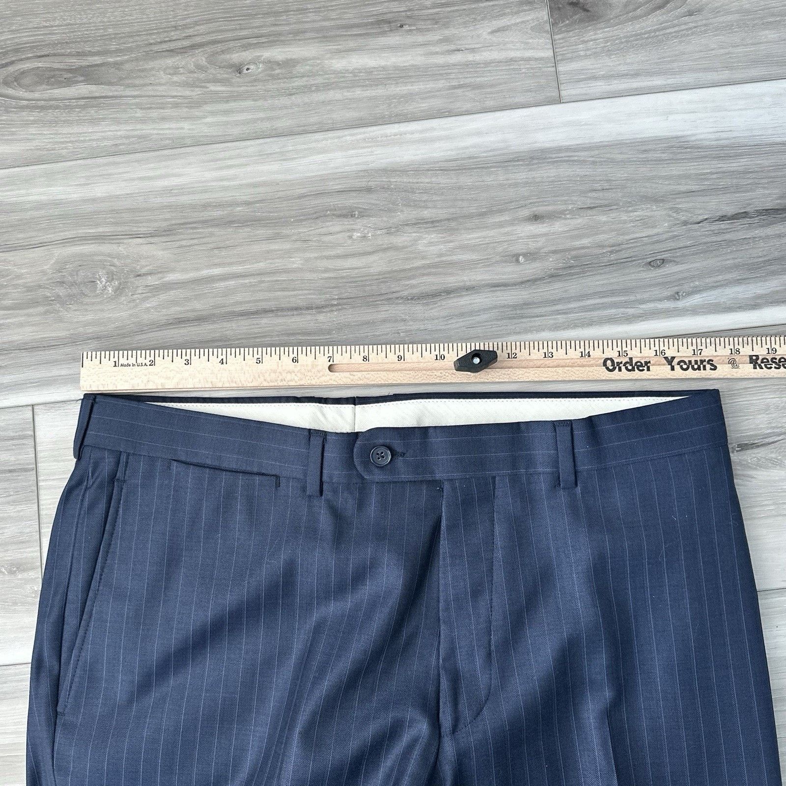 Daniel Cremieux Daniel Cremieux Loro Piana Super 130 Navy Pinstripe 42S Suit Size 42S - 8 Thumbnail