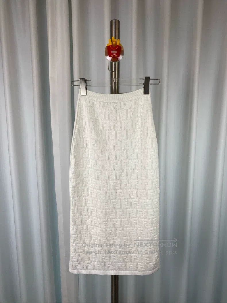 Fendi Fendi Full-length white knit dress with spring/summer 2023 Size 24" / US 00 / IT 34 - 2 Thumbnail