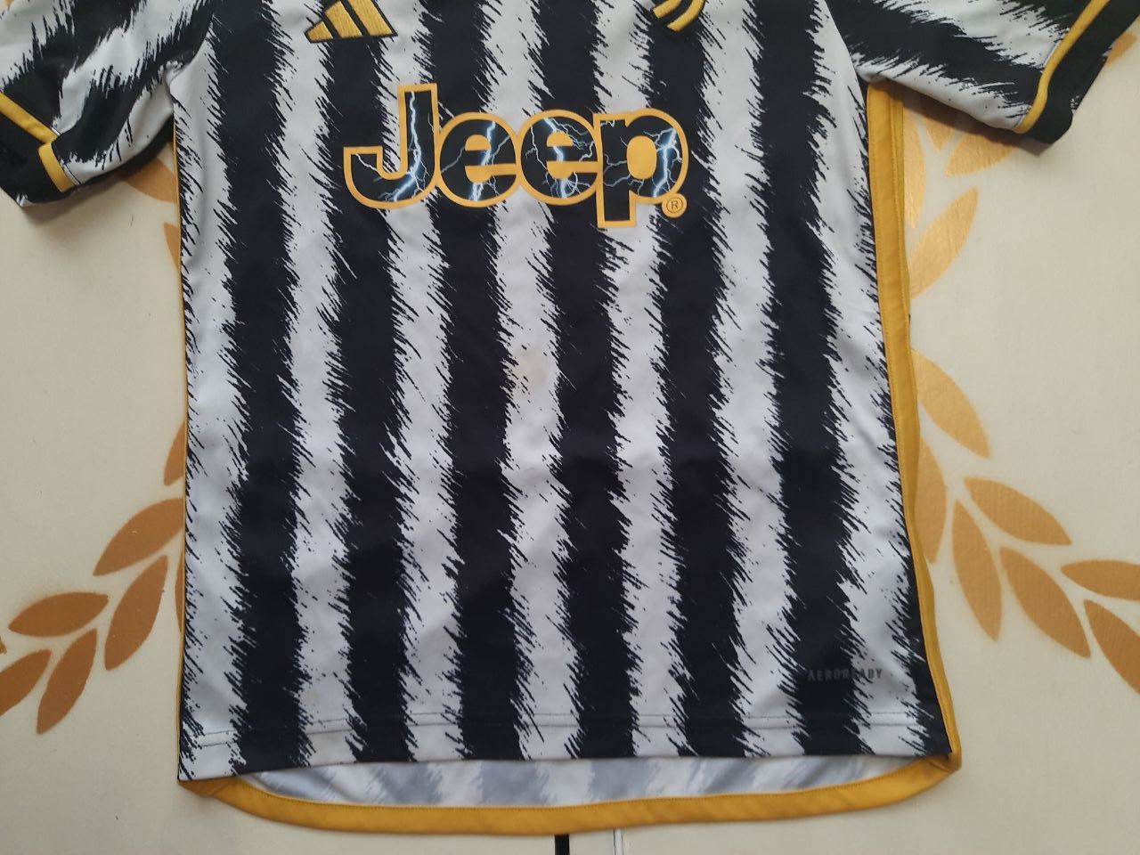 Adidas Adidas Juventus Jersey 2023-2024 kids size 11-12 years Size US XXS / EU 40 - 3 Thumbnail