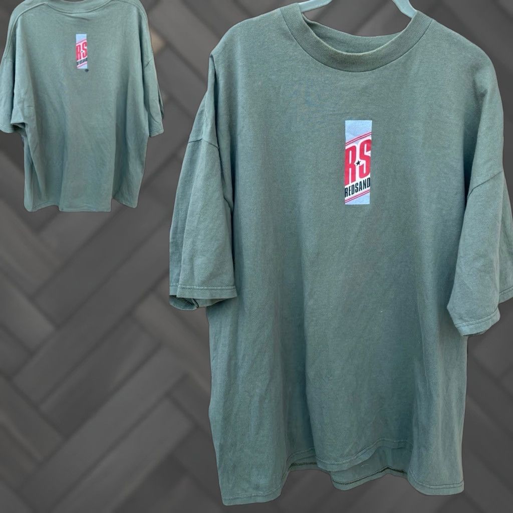 Vintage VINTAGE Redsand Made In USA T Shirt California Surf Skate Size XL Green 90s 1990s Graphic Print Front Back Mens Shortsleeve Size US XL / EU 56 / 4 - 1 Thumbnail
