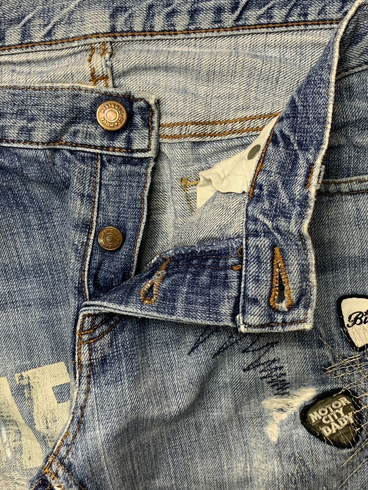 Hysteric Glamour × Japanese Brand Vintage Hysteric Kinky Blue Wash Distressed Jeans Shorts Size 31" - 3 Thumbnail