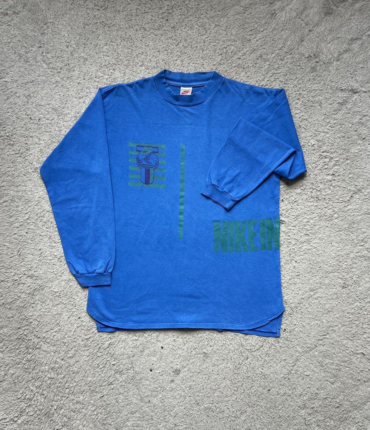 Nike Sweatshirt Nike International Vintage 80’s Size US XL / EU 56 / 4 - 1 Thumbnail