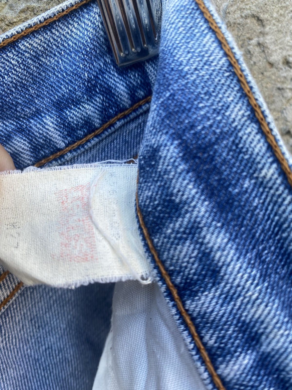 Levi's Levi's W557 Flare Distressed Vintage Jeans Size 26" / US 2 / IT 38 - 11 Thumbnail