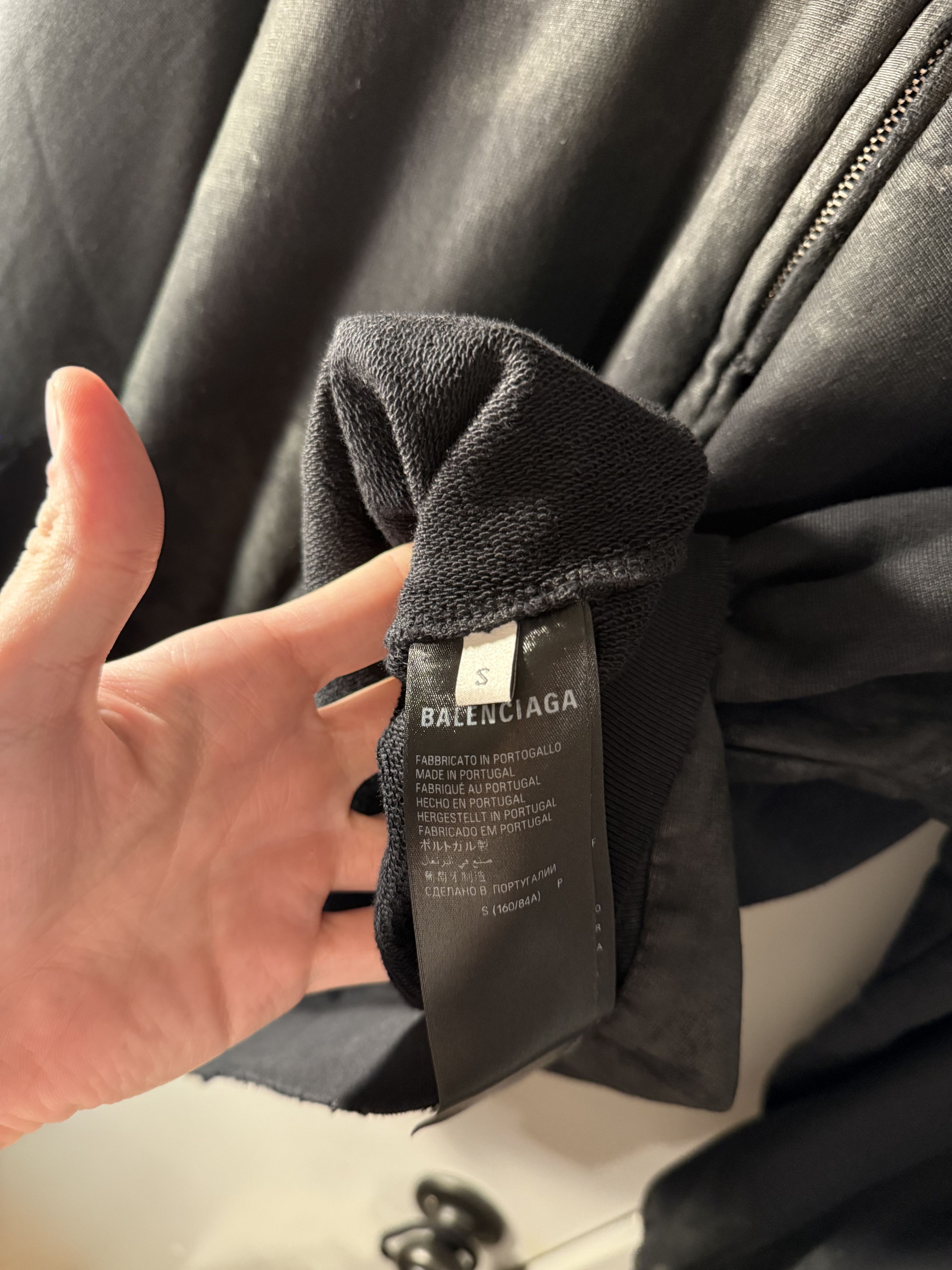 Balenciaga Mud Show Gaffer Tape Hoodie Size US S / EU 44-46 / 1 - 7 Thumbnail
