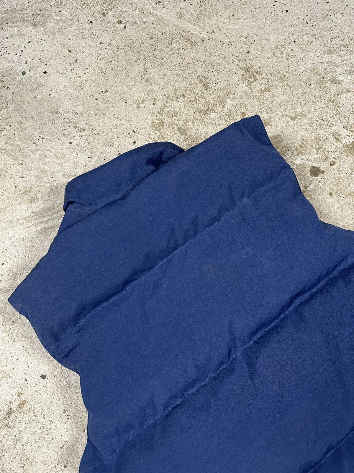 Canada Goose Vintage Canada Goose Blue Down Puffer Vest Size US XS / EU 42 / 0 - 13 Thumbnail