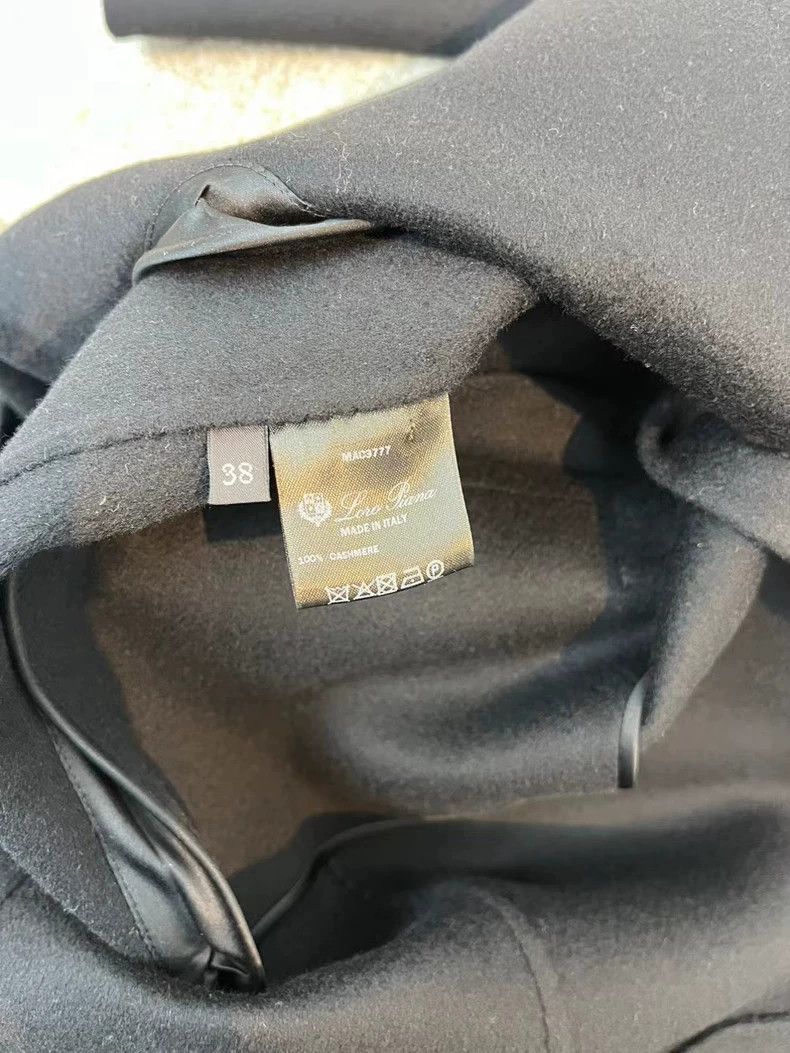 Loro Piana LORO PIANA Black collar long sleeve long coat Size XS / US 0-2 / IT 36-38 - 4 Thumbnail