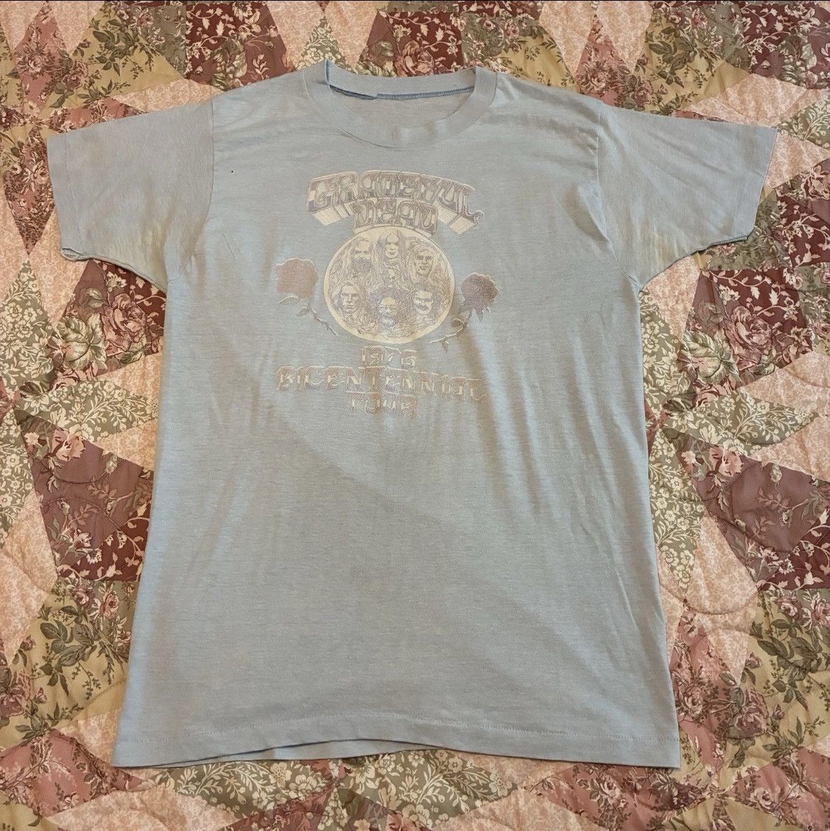 Other True Vintage RARE Grateful Dead 1976 Bicentennial Tour Tee Size US L / EU 52-54 / 3 - 1 Thumbnail