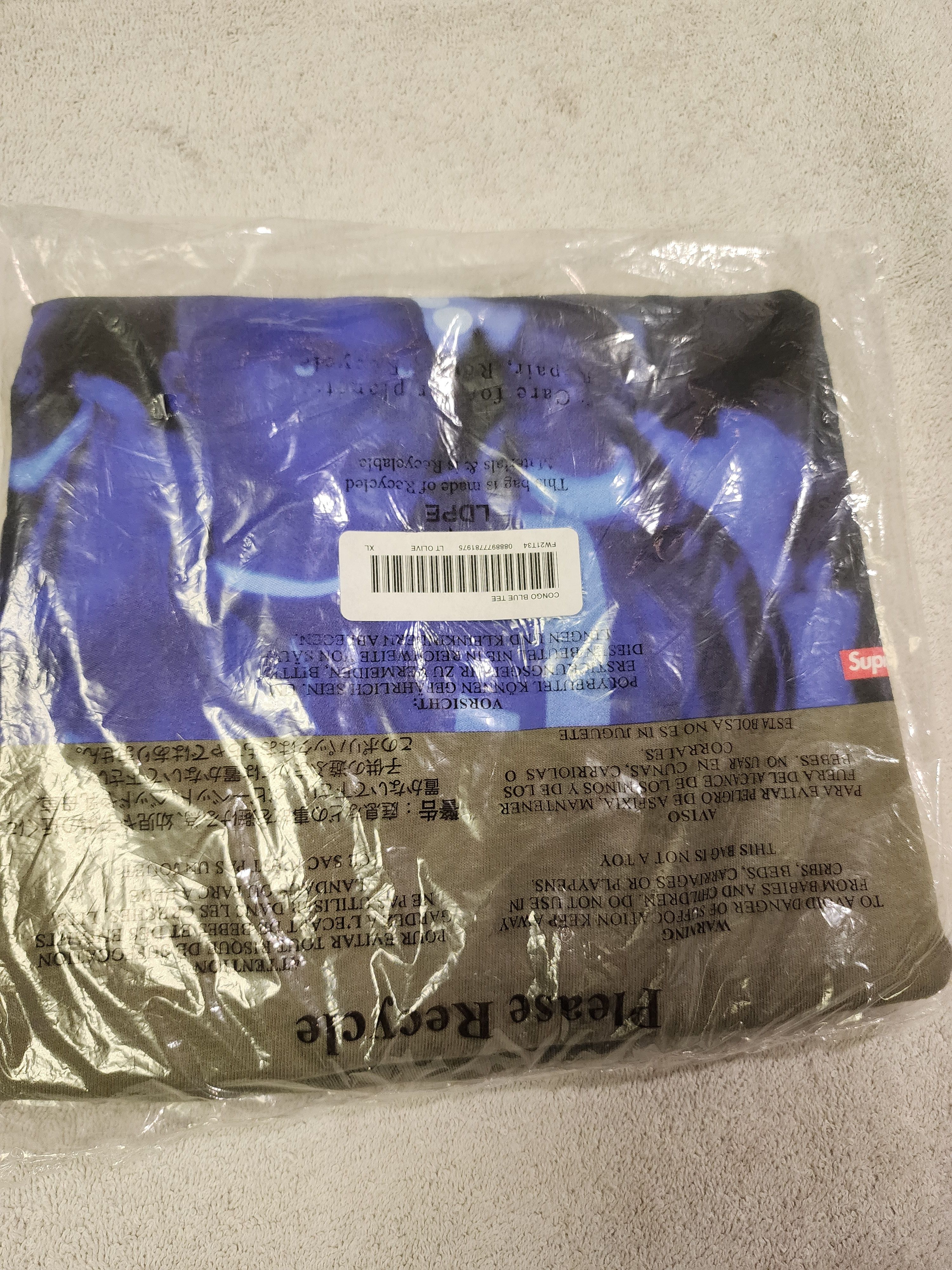 Supreme Supreme America Eats Its Young (DMX) Size US XL / EU 56 / 4 - 3 Thumbnail