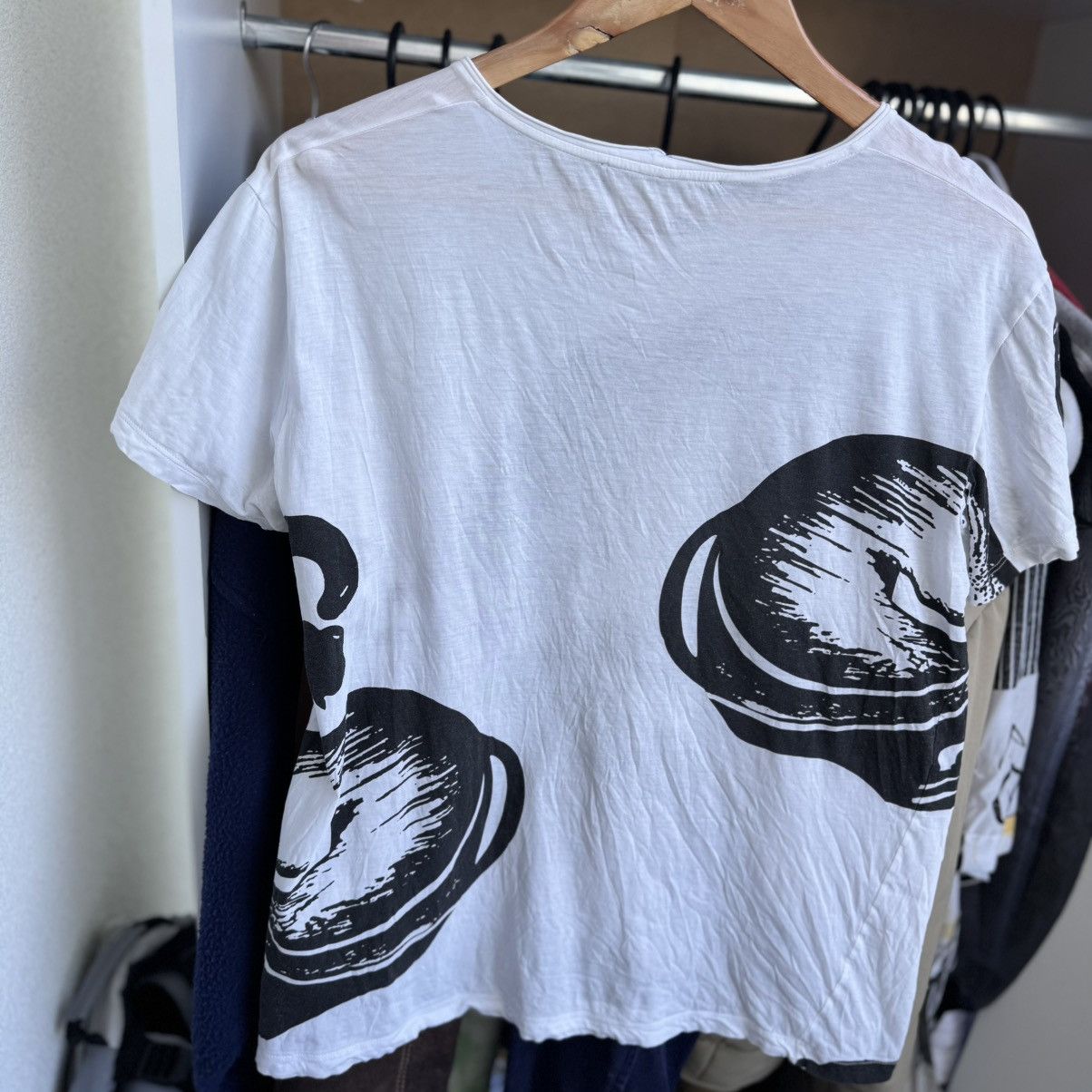 Valentino Valentino White Panther Garavani All Over Print Tee Shirt Size US S / EU 44-46 / 1 - 13 Thumbnail