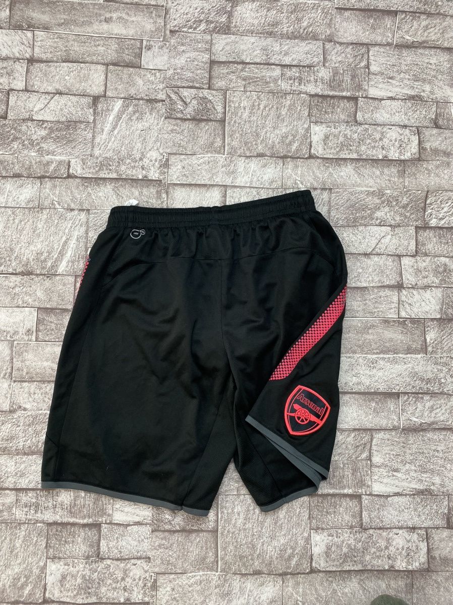 Puma Very Rare Arsenal Puma Shorts Striped S Size US 32 / EU 48 - 10 Thumbnail