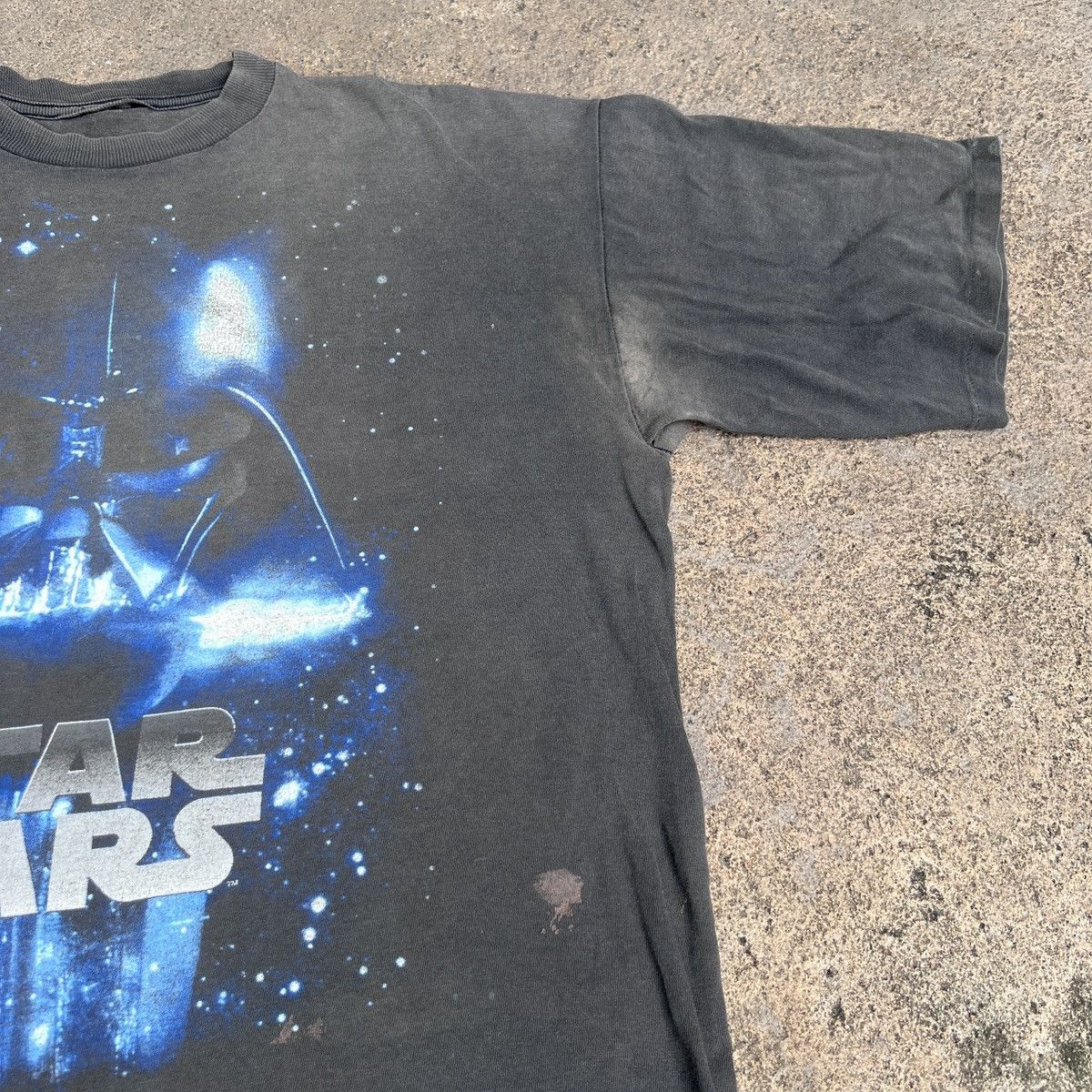Star Wars × Vintage Vtg. 90s Star Wars Movie Darth Vader Tee Faded Thrashed Size US L / EU 52-54 / 3 - 6 Thumbnail