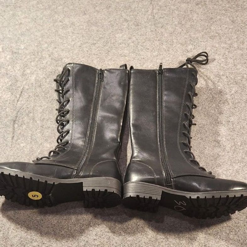 Steve Madden Steve Madden Boots Womens Size 5 Black Lace Up Combat Zip Lug Sole Mid Calf Size US 5 / IT 35 - 2 Thumbnail