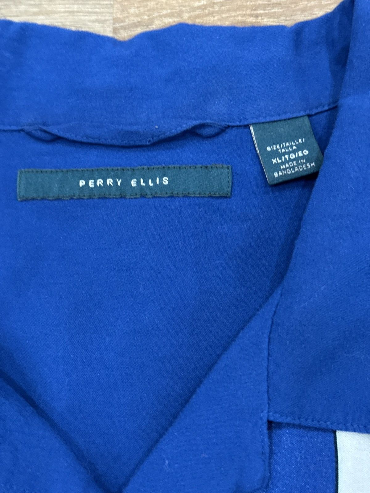 Perry Ellis Perry Ellis Button up Short Sleeve Shirt Size US XL / EU 56 / 4 - 6 Thumbnail