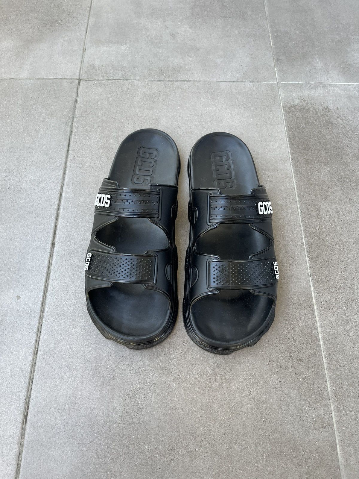 GCDS !DS! SS23 GCDS Logo Black Pool Slides Size US 10 / EU 43 - 8 Thumbnail
