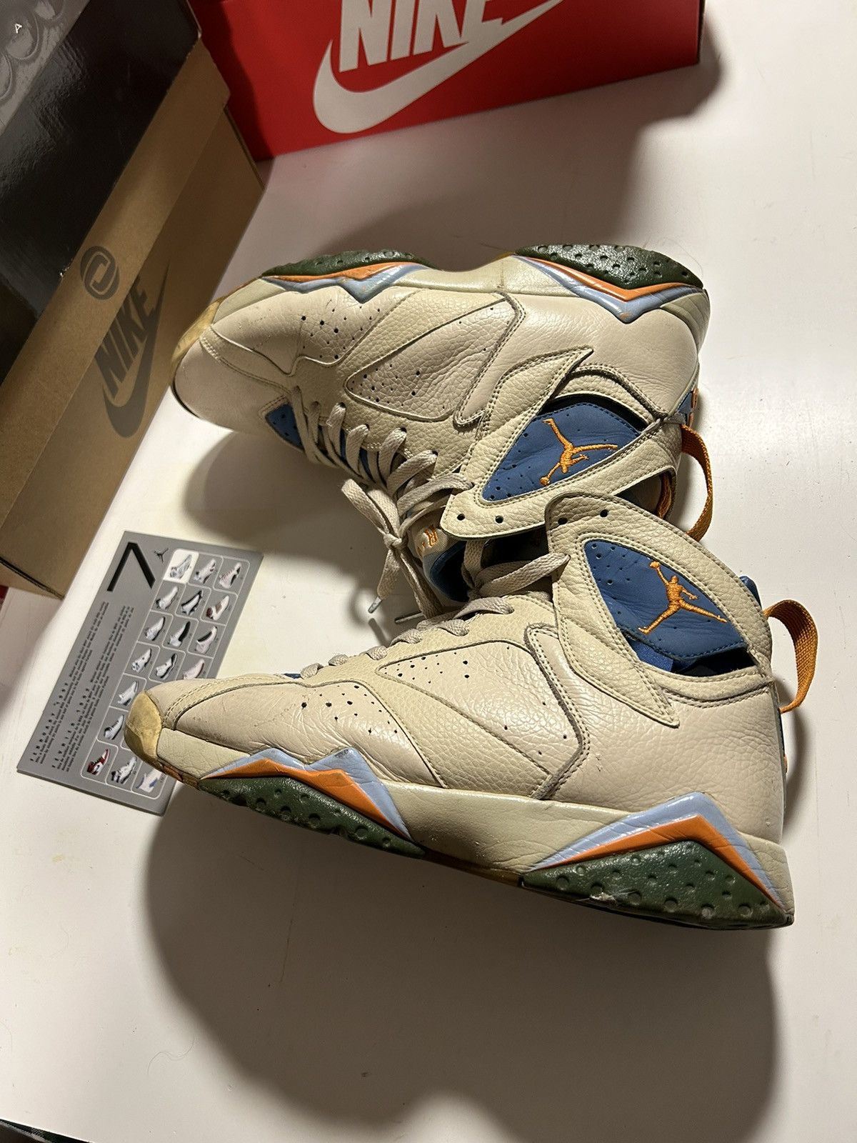 Jordan Brand × Nike Air Jordan 7 Retro Size US 9 / EU 42 - 4 Thumbnail