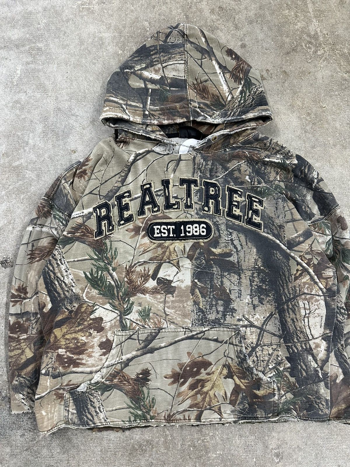 Realtree Crazy Y2K Realtree Camouflage Spell Out Hoodie Size S / US 4 / IT 40 - 3 Thumbnail