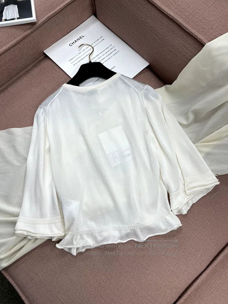 Chanel Chanel White ruffle logo large double C ice silk long slee Size XXS / US 00 / IT 34 - 5 Thumbnail