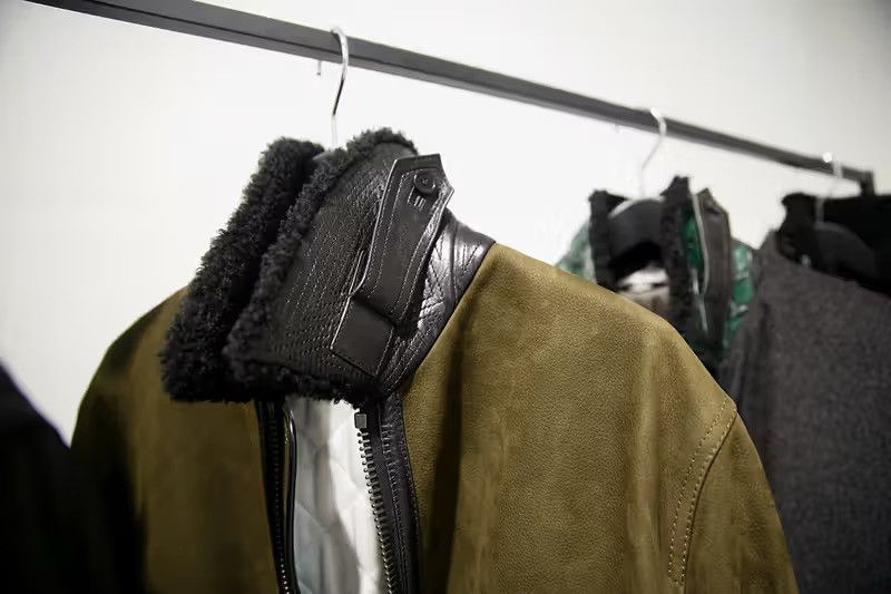 Berluti Berluti FW17 Capsule Khaki Leather Shearling Bomber Jacket S Size US S / EU 44-46 / 1 - 3 Thumbnail