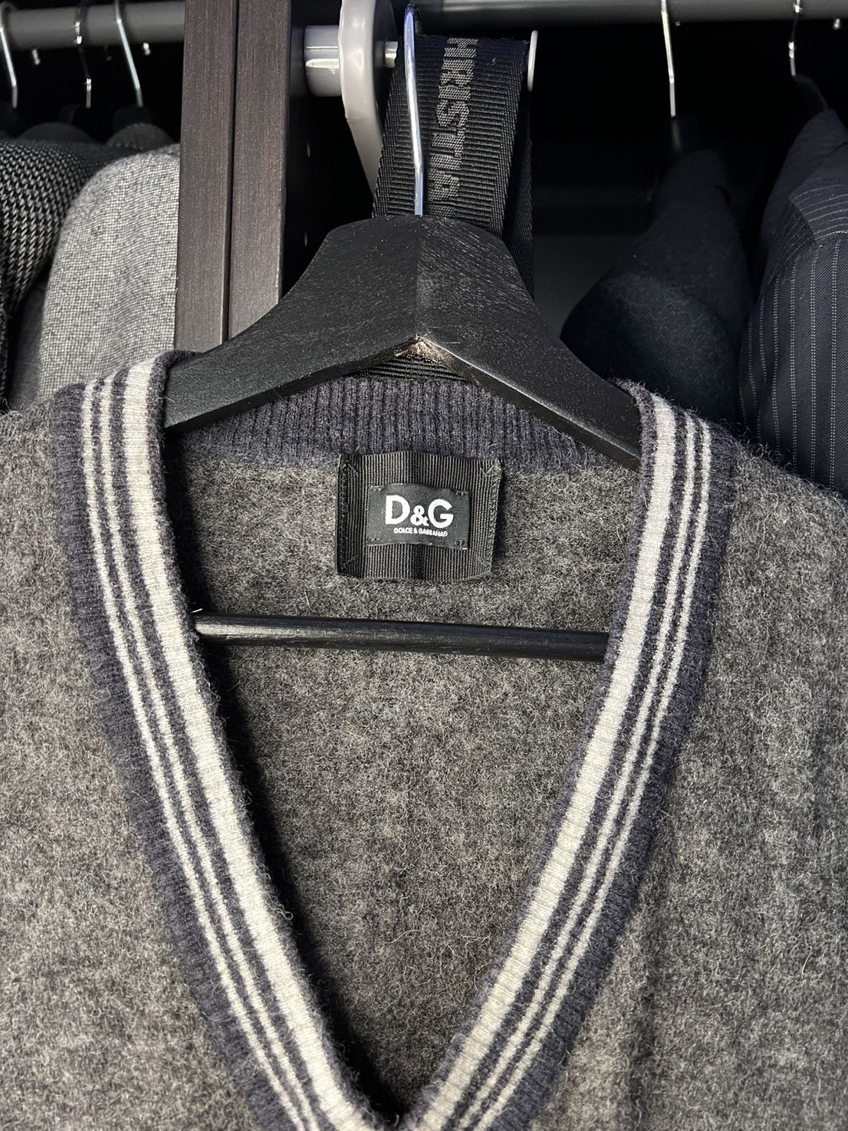 Dolce & Gabbana Dolce & Gabbana Wool Sweater - Grey. Size M/L Size US M / EU 48-50 / 2 - 2 Thumbnail