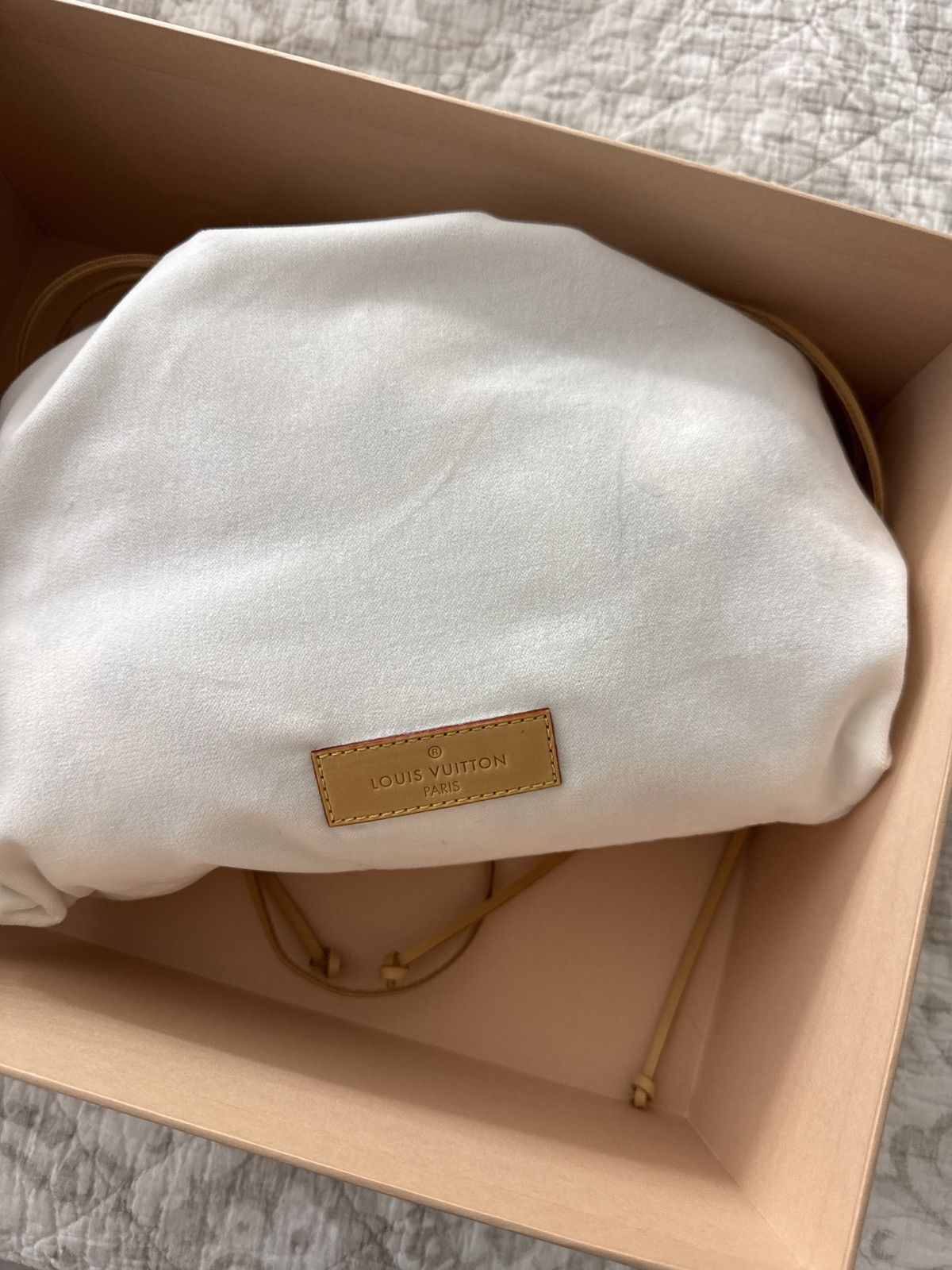 Louis Vuitton Louis Vuitton Mink Flats Size US 9 / IT 39 - 8 Thumbnail