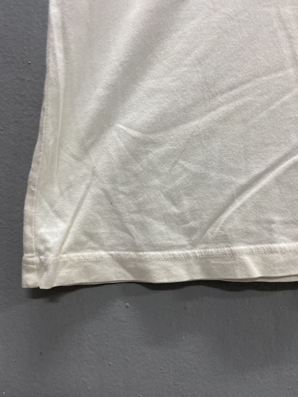 Uniqlo UNIQLO LA POULE TEE SHIRT Size US L / EU 52-54 / 3 - 6 Thumbnail