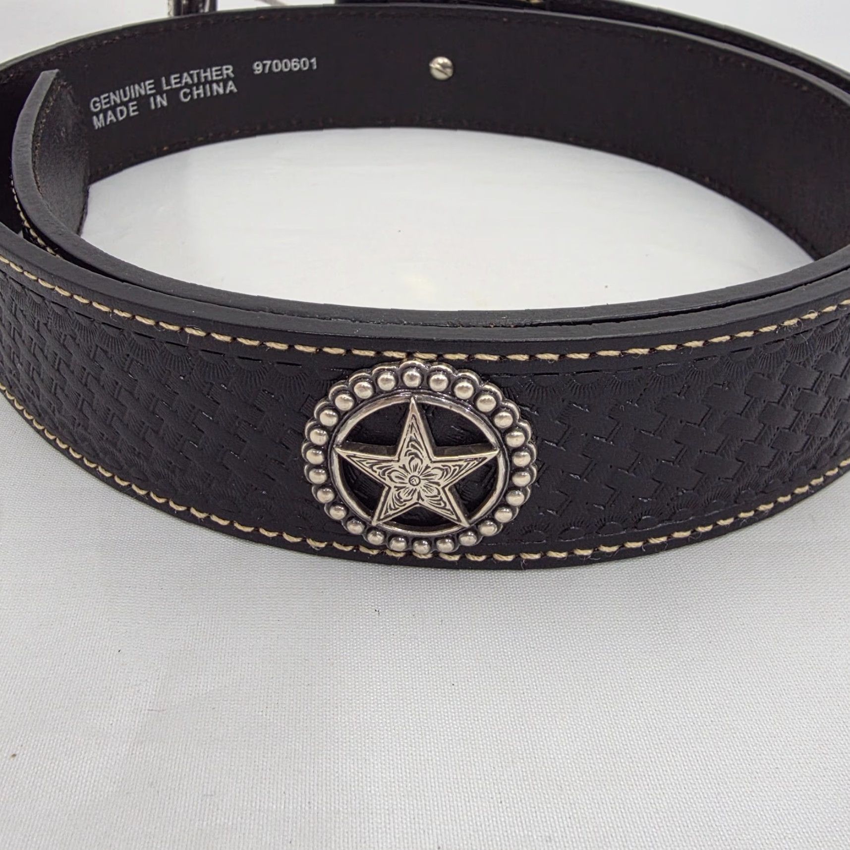 Vintage LARRY MAHAN Western Belt Buckle Black Genuine Leather Silver Stars Men’s Size 38 Belt Size 38 - 4 Thumbnail