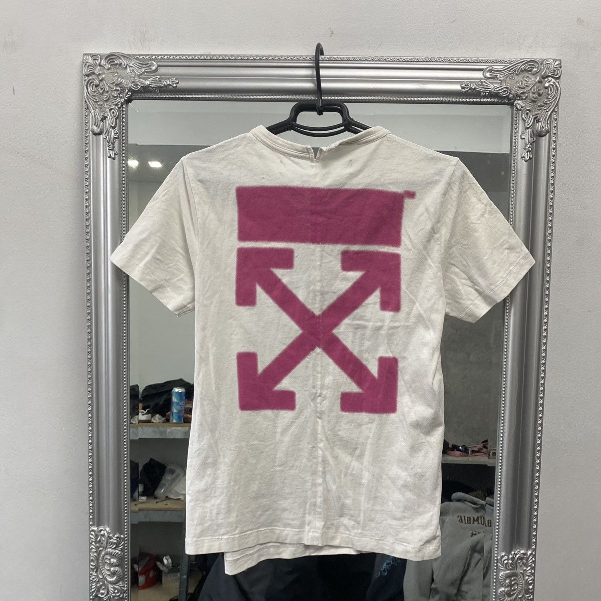 Off-White Off-White T-Shirt World Hand Size US XS / EU 42 / 0 - 10 Thumbnail