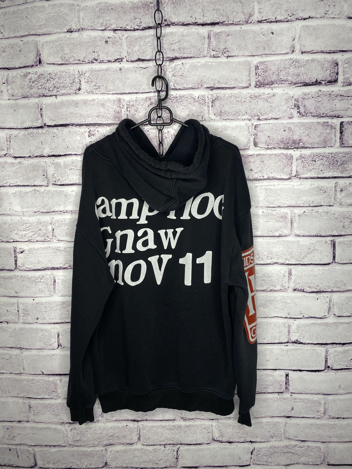 Rap Tees Y2K Kanye West "Lucky Me I See Ghosts" Bootleg Hoodie Size US XXL / EU 58 / 5 - 2 Thumbnail