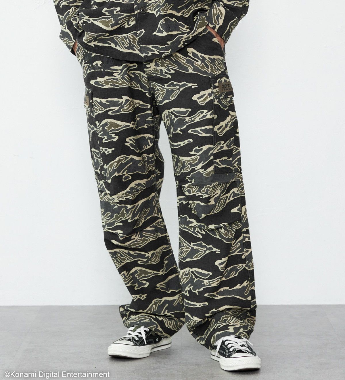Edwin METAL GEAR SOLID Δ × EDWIN - TIGER STRIPE CARGO PANTS Size US 36 / EU 52 - 3 Thumbnail