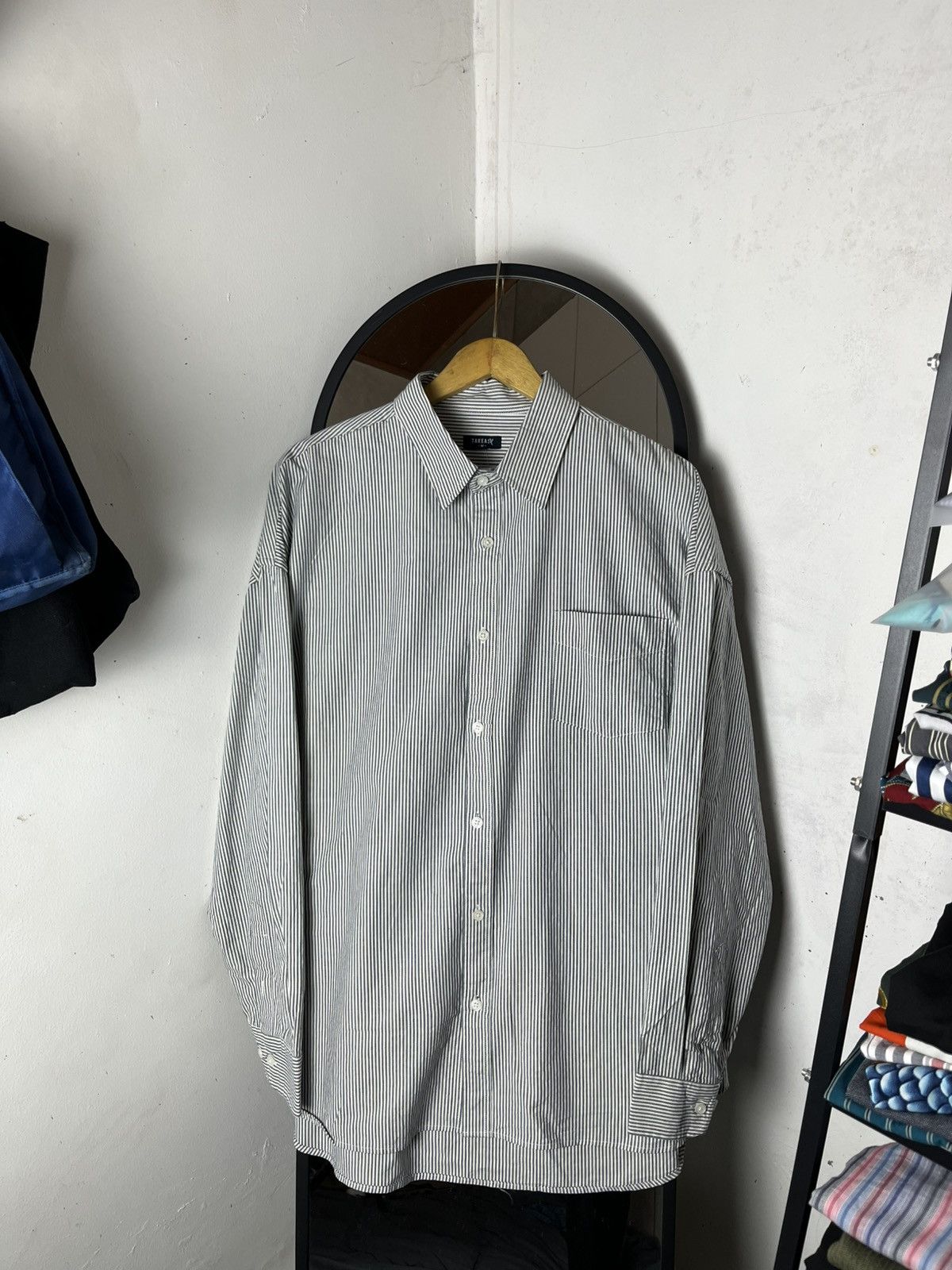 Japanese Brand Takeasy striped oversize button shirt /cdg/kapital/issey/ Size US M / EU 48-50 / 2 - 1 Thumbnail
