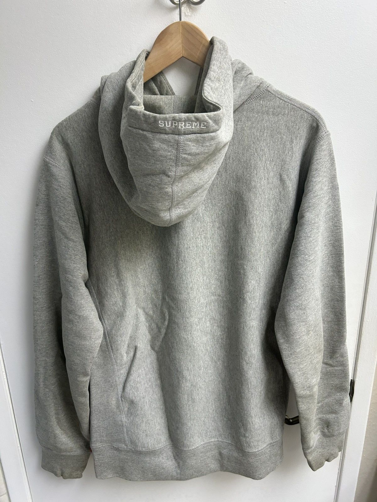 Supreme Supreme x Andy Warhol Muhammad Ali Gray Hoodie Size US M / EU 48-50 / 2 - 6 Thumbnail
