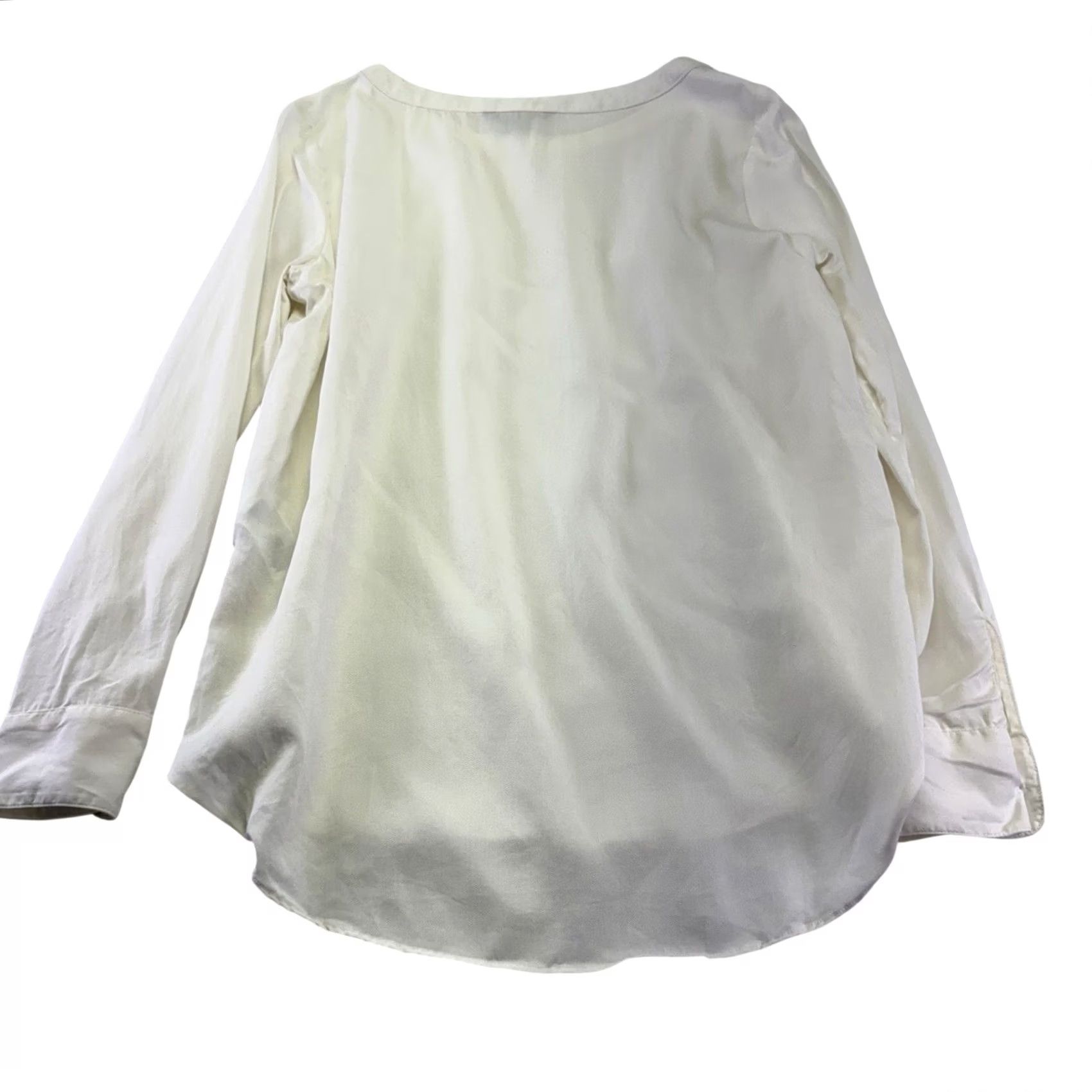 Banana Republic Banana Republic Ivory Tunic Shirt Long Sleeve Blouse Size S Tencel Size S / US 4 / IT 40 - 3 Thumbnail