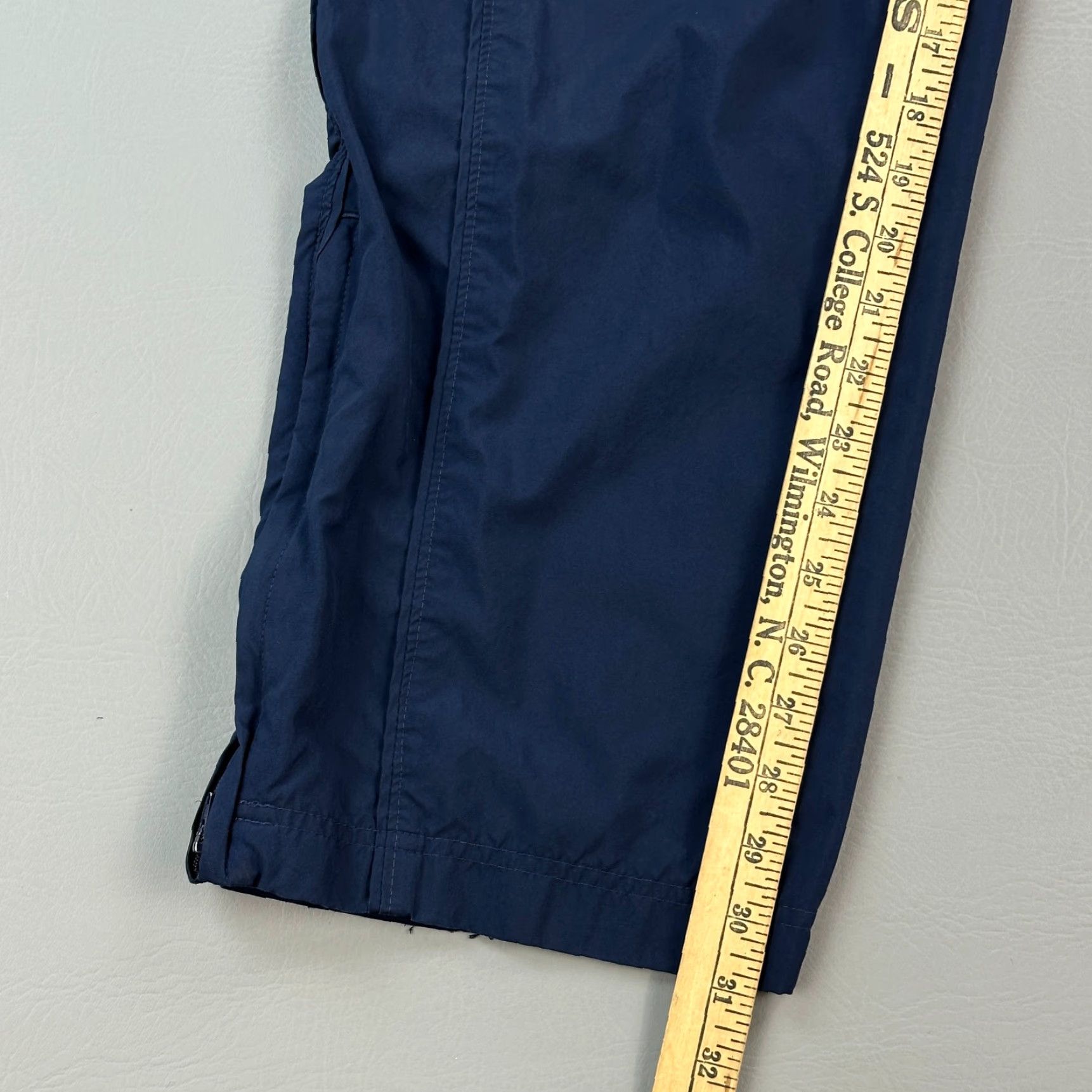Nike VINTAGE Nike Sportswear Track Pants Mens M Navy Blue Fleece Lined Ankle Zip Y2K Pants Regular Mens Size US 31 - 5 Thumbnail