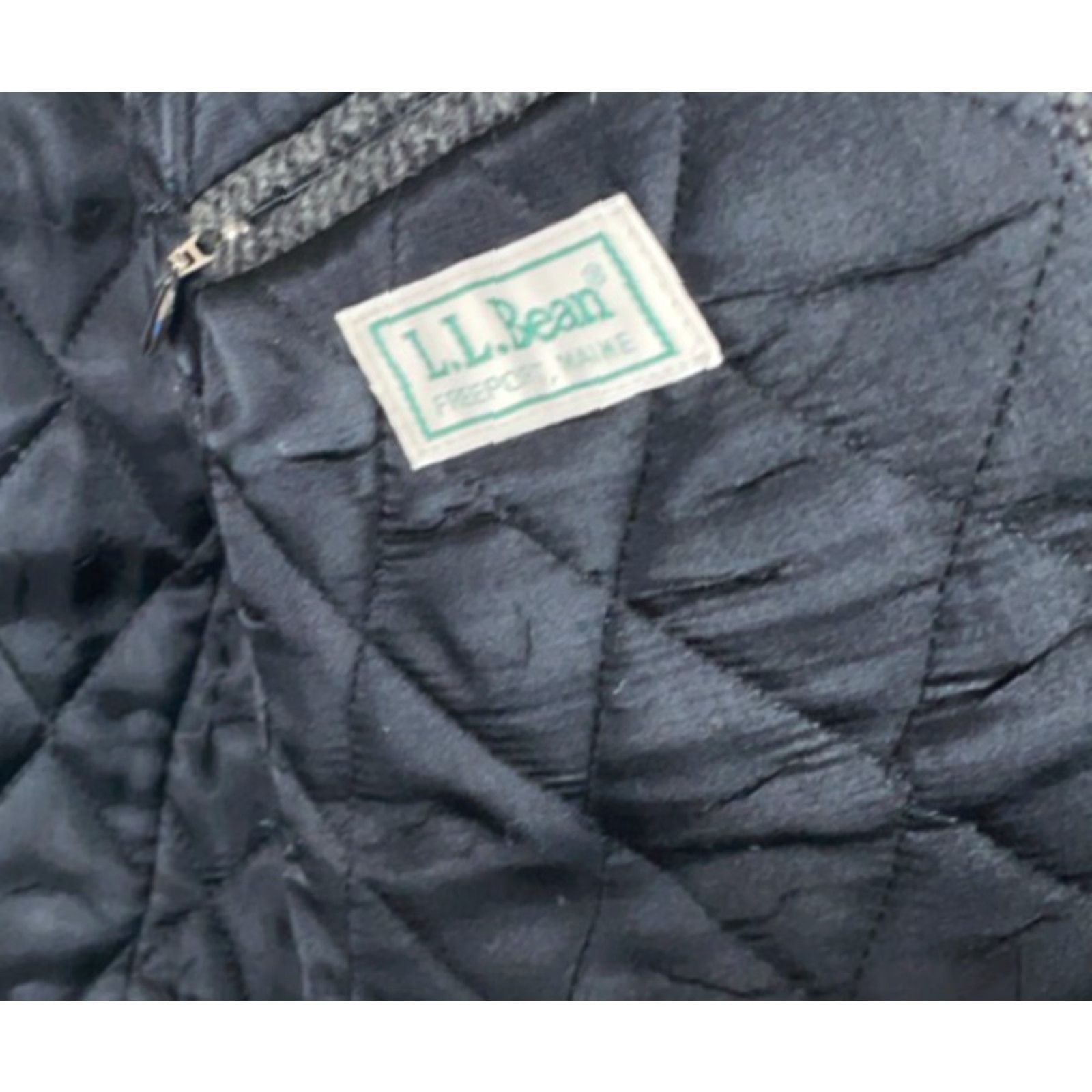 Vintage VINTAGE L.L. Bean Blazer Wool Gray 44 Regular Three-Button Notch Lapel USA Made Thinsulate Jacket Size 44R - 3 Thumbnail